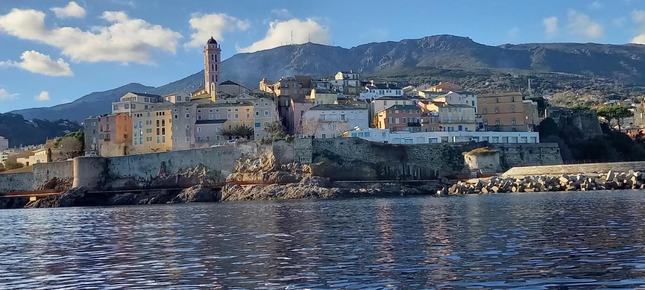 Appartement Casadilonda - Casadibastia - Vue Mer Citadelle Zewnętrze zdjęcie